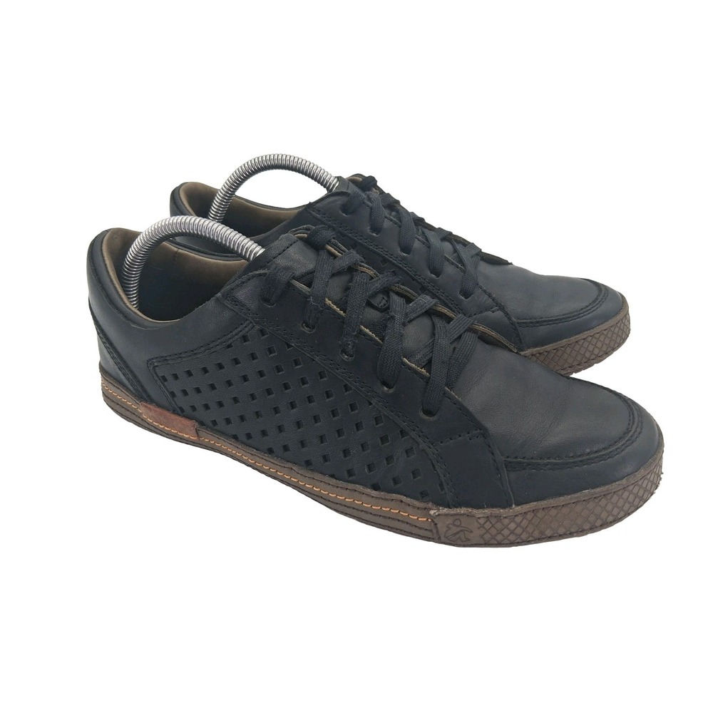 Cushe Shumakers Mark Shoes Mens Size 9 Black Leather Perforated Casual Sneakers